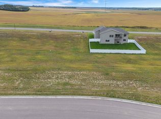 6 Dianne St, Crooks, SD 57020