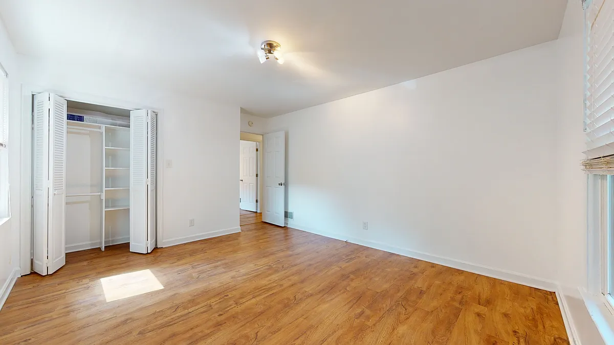 Building Photo - 105 Diehl Ct #A