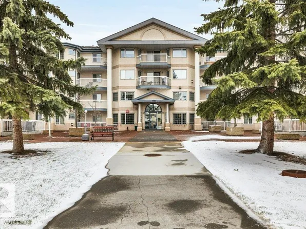 17150 94a Ave NW #114, Edmonton, AB T5T 6L7