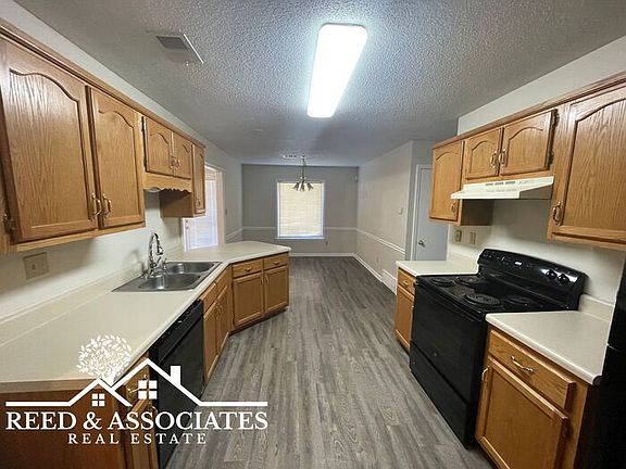 5th image of 3192 Garrison Park Cir