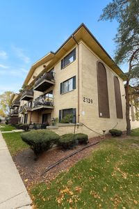 2139 N Harlem Ave Front 224, Chicago, IL, 60707