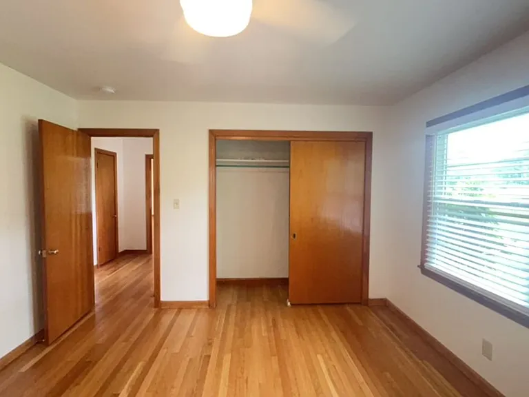 1400 McClung Ave SE — Photo 15