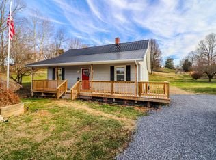 213 Jonesboro Dr, Bluff City, TN 37618