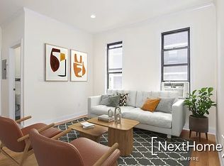 427 27th Ave APT 1R, Astoria, NY 11102