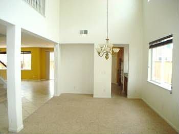 4th image of 342 W Heritage Dr