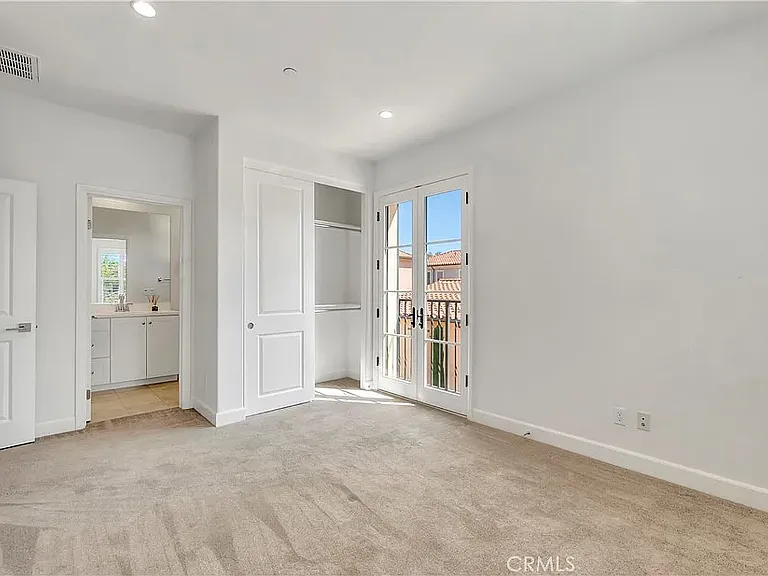 123 Landover — Photo 13