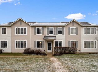 164 Azalea Cir, Romeoville, IL 60446