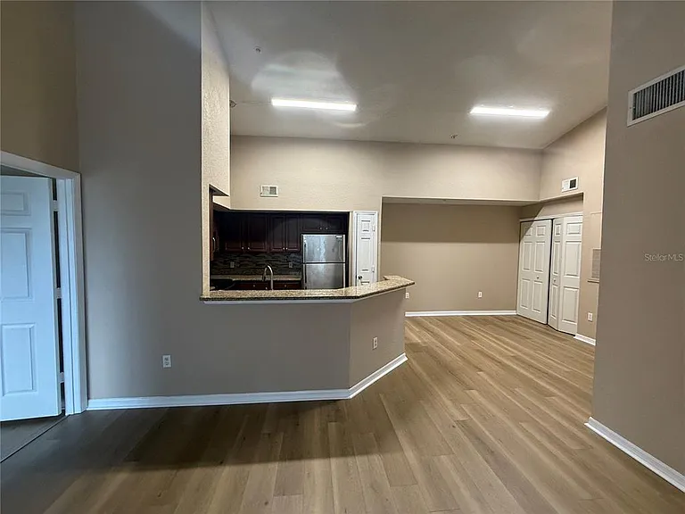 Plantation Park Cir — Photo 10