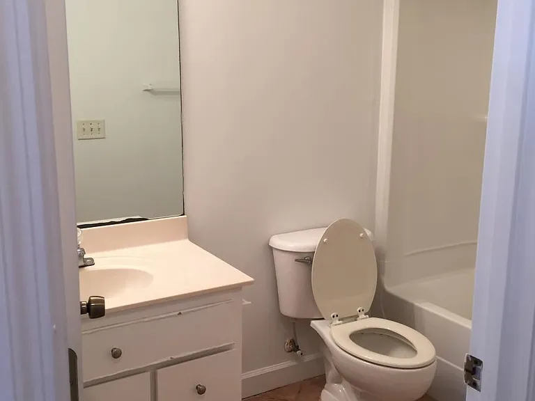 323 Windridge Dr — Photo 10