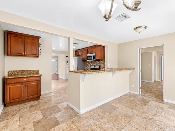 4926 63rd St, San Diego, CA 92115