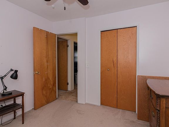 3rd image of 1407 Sussex St