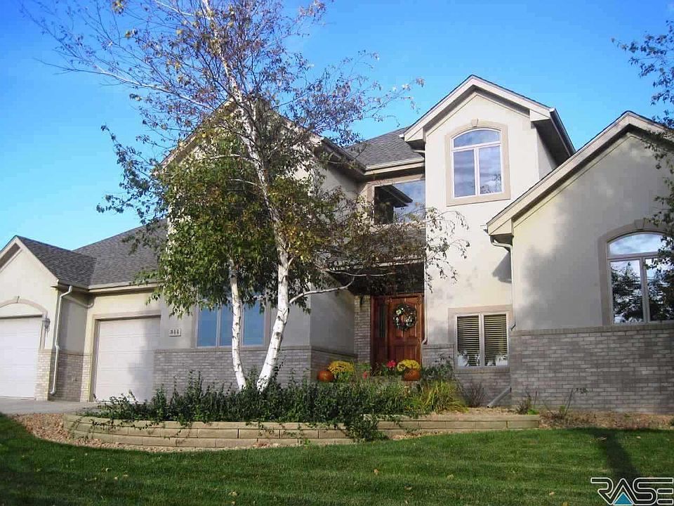 1st image of 344 W Laquinta Cir