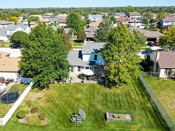 5th image of 7545 Hanover Dr