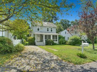 23 Casement St, Darien, CT 06820