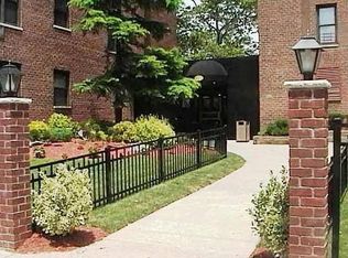 145 Lincoln Ave APT 4F, Staten Island, NY 10306