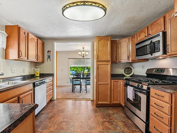 2nd image of 90 Hacienda Drive