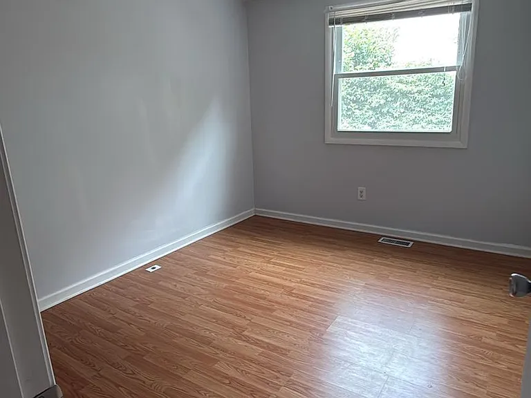 3368 Longbow Ct — Photo 14