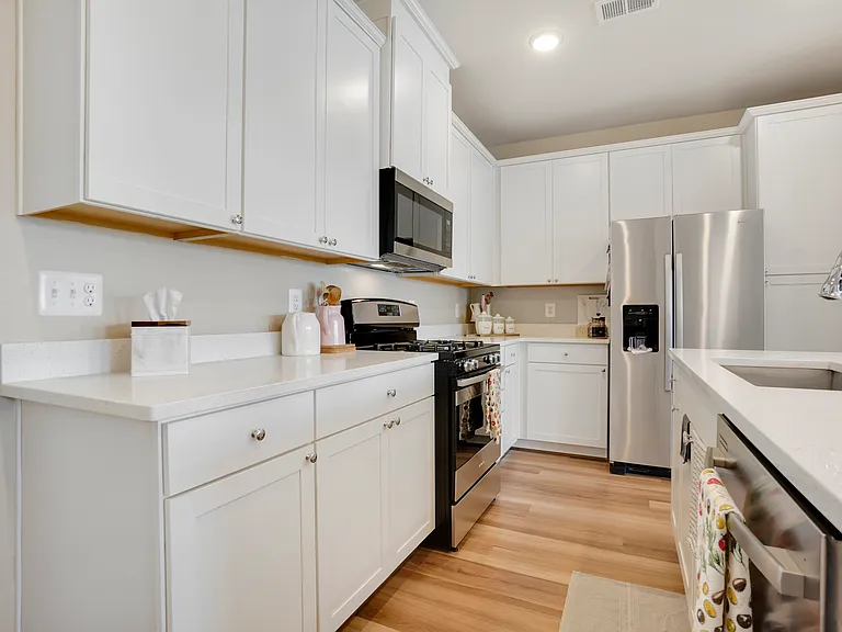 23511 Public House Rd #101 — Photo 12