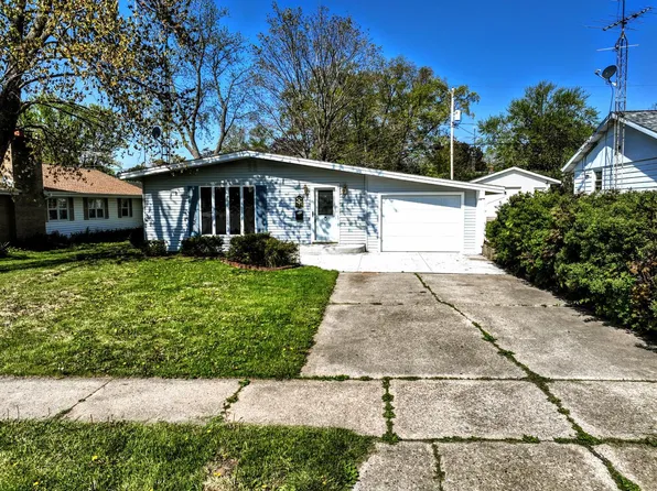 425 South Highland AVENUE, Jefferson, WI 53549