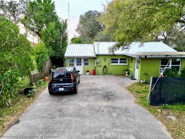 805 N Anoka Ave, Avon Park, FL 33825