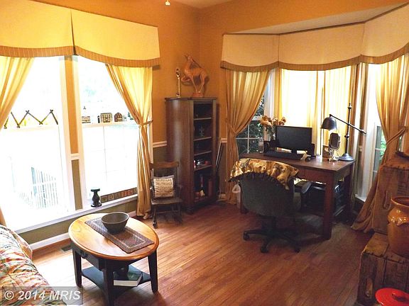 5th image of 216 Quail Dr