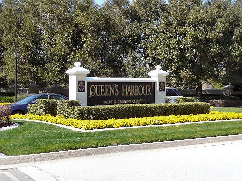 Queen's Harbour Sign