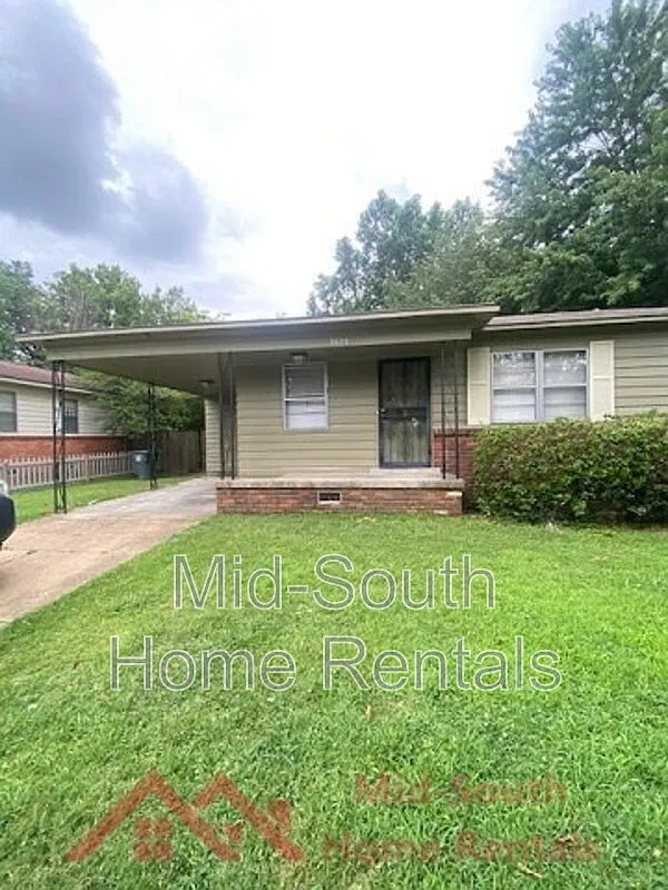 3 bed, 1.0 bath, 1275 sqft, $1,295 — Photo 1