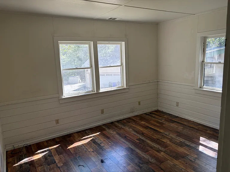22228 Forest Dr — Photo 6