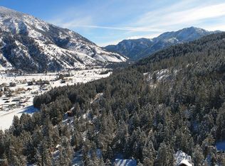 718 Sunset Dr, Alpine, WY 83128