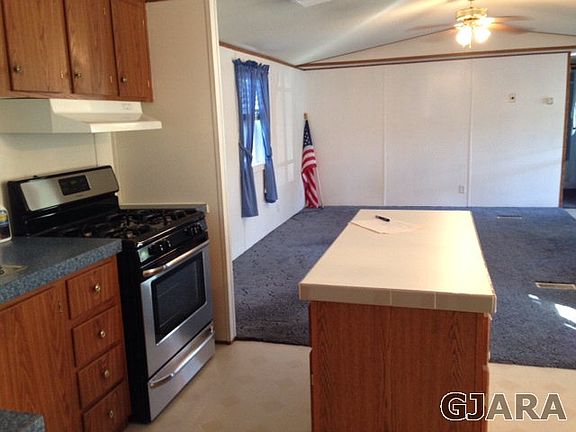 3rd image of 435 32nd Rd Unit 464