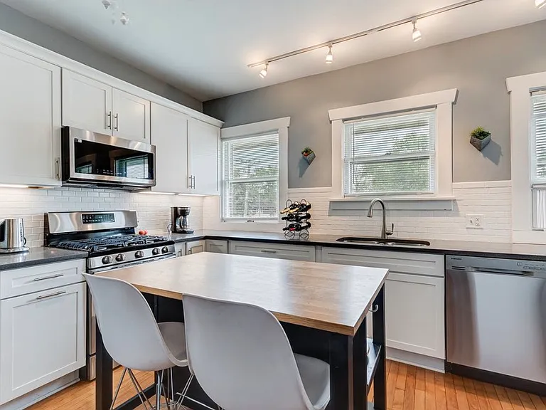 419 N Raynor Ave #2 — Photo 4