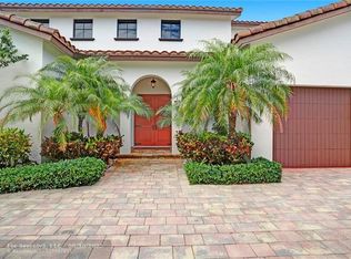 2864 NE 36th St, Hollywood, FL 33029