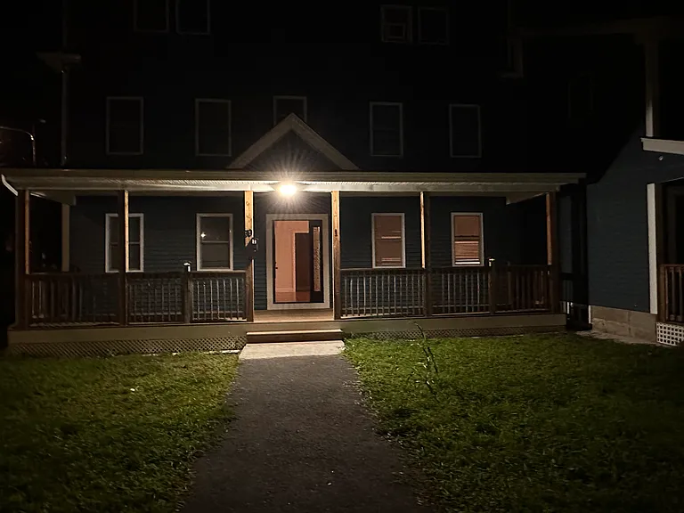 39 Park St — Photo 3