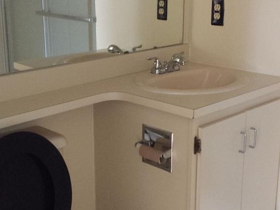 Full bathroom in Master bedroom