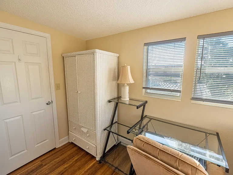 602 Braddock Ave #2 — Photo 14