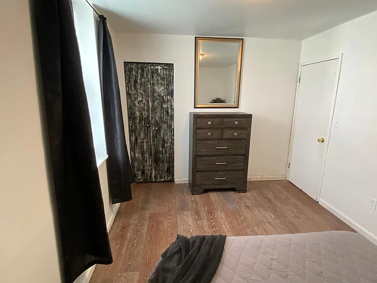 600 N Monroe St #1 — Photo 3