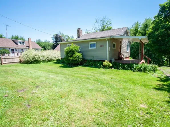 10462 State Route 170, Negley, OH 44441