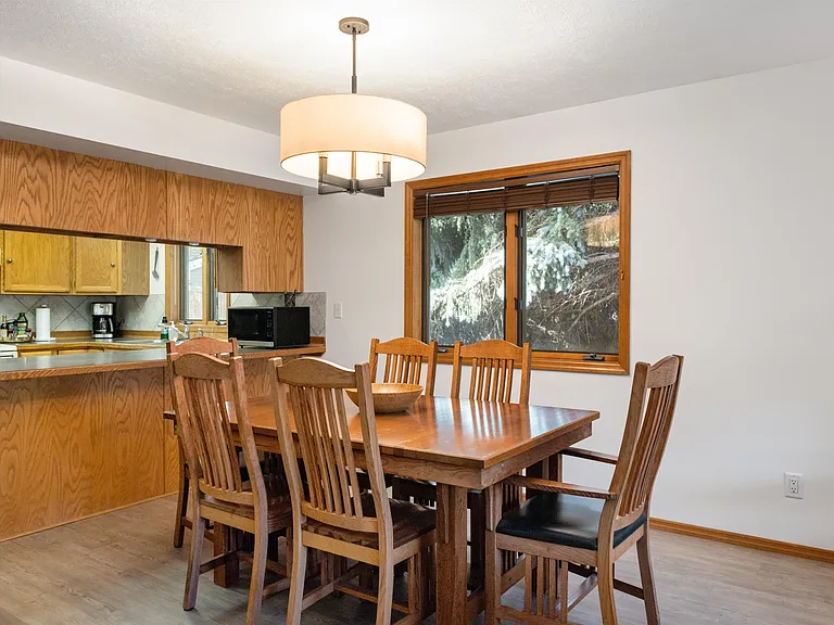 1711 W Koch St — Photo 19