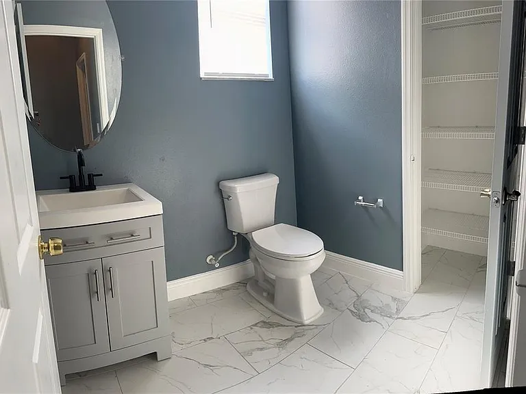 545 First Cape Coral Dr — Photo 11