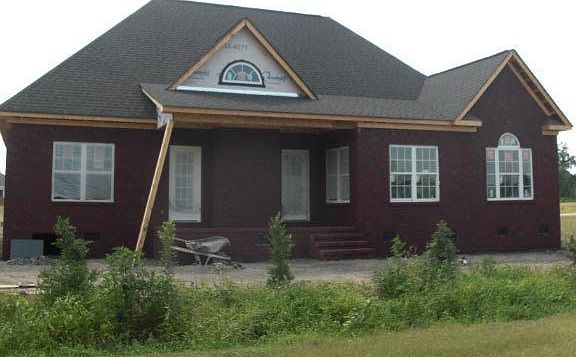 2nd image of 408 Kingston Cir