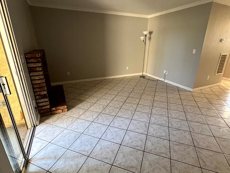 3160 Andre Ln — Photo 5