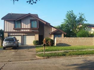 12130 Huntington Venture Dr, Houston, TX 77099