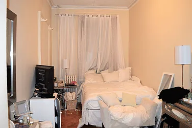 Rented by OvCo Realty