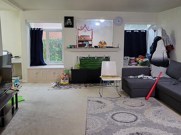 3rd image of 15802 NE Leary Way #15802