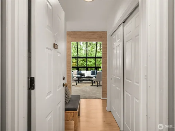 6300 NE Sand Point Way #307, Seattle, WA 98115