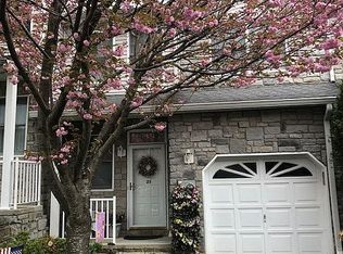 23 Springhill Dr, Morris Plains, NJ 07950