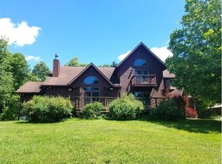 9531 Putnam Rd, Batavia, NY 14020