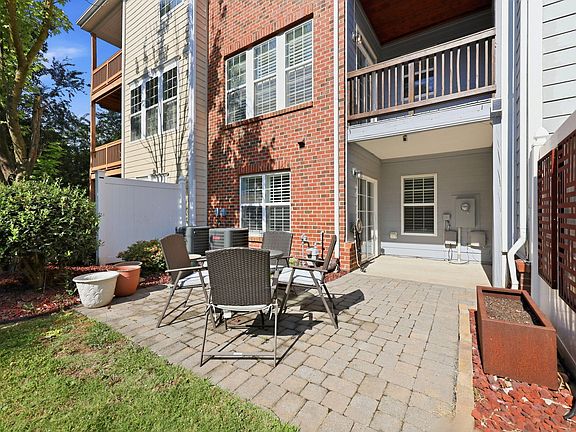 5th image of 103 Havelock Ct