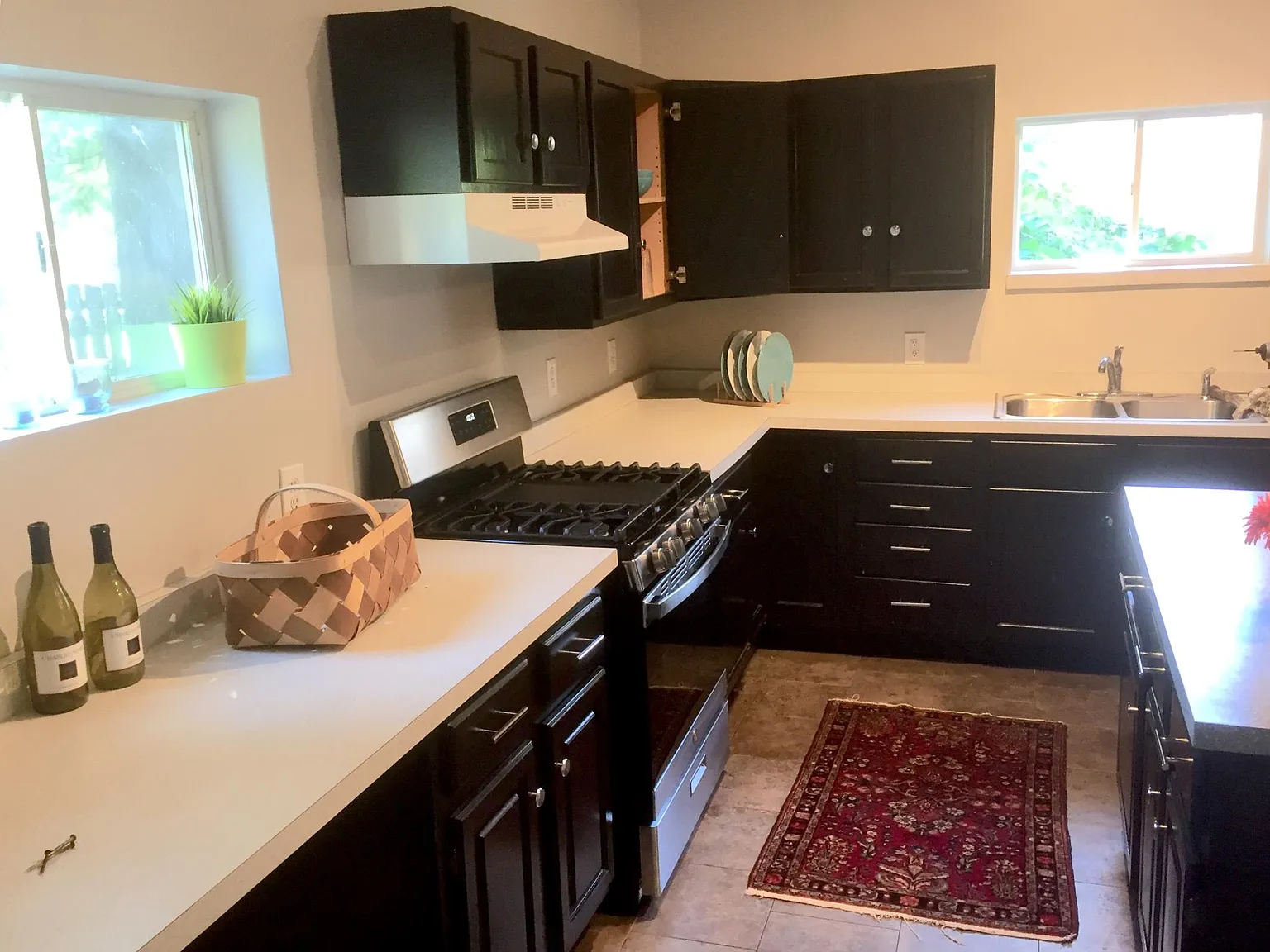 209 N Main St — Photo 3