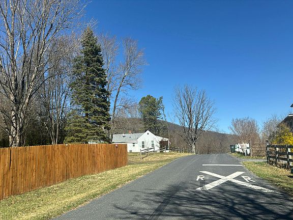 4th image of 87 Scott Christian Rd